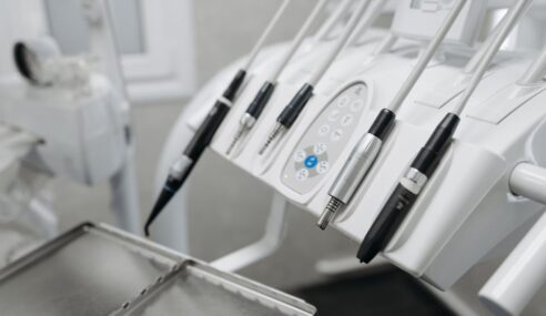 Tandeftersyn hos Tandklinikken i Sundhedshuset er din vej til en optimal mundhygiejne